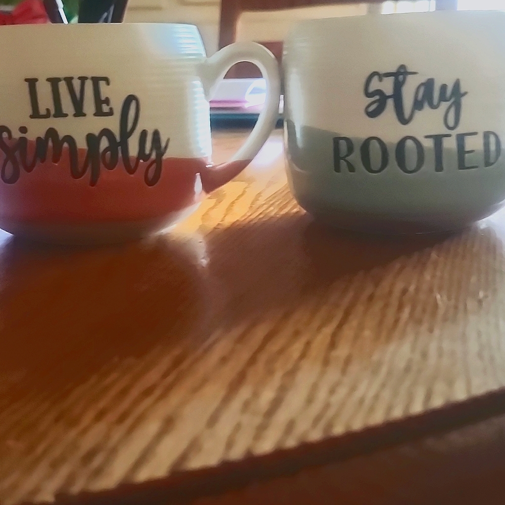 Stay Rooted and Live Simply Ceramic Mug Set. NWOT - Picture 2 of 4